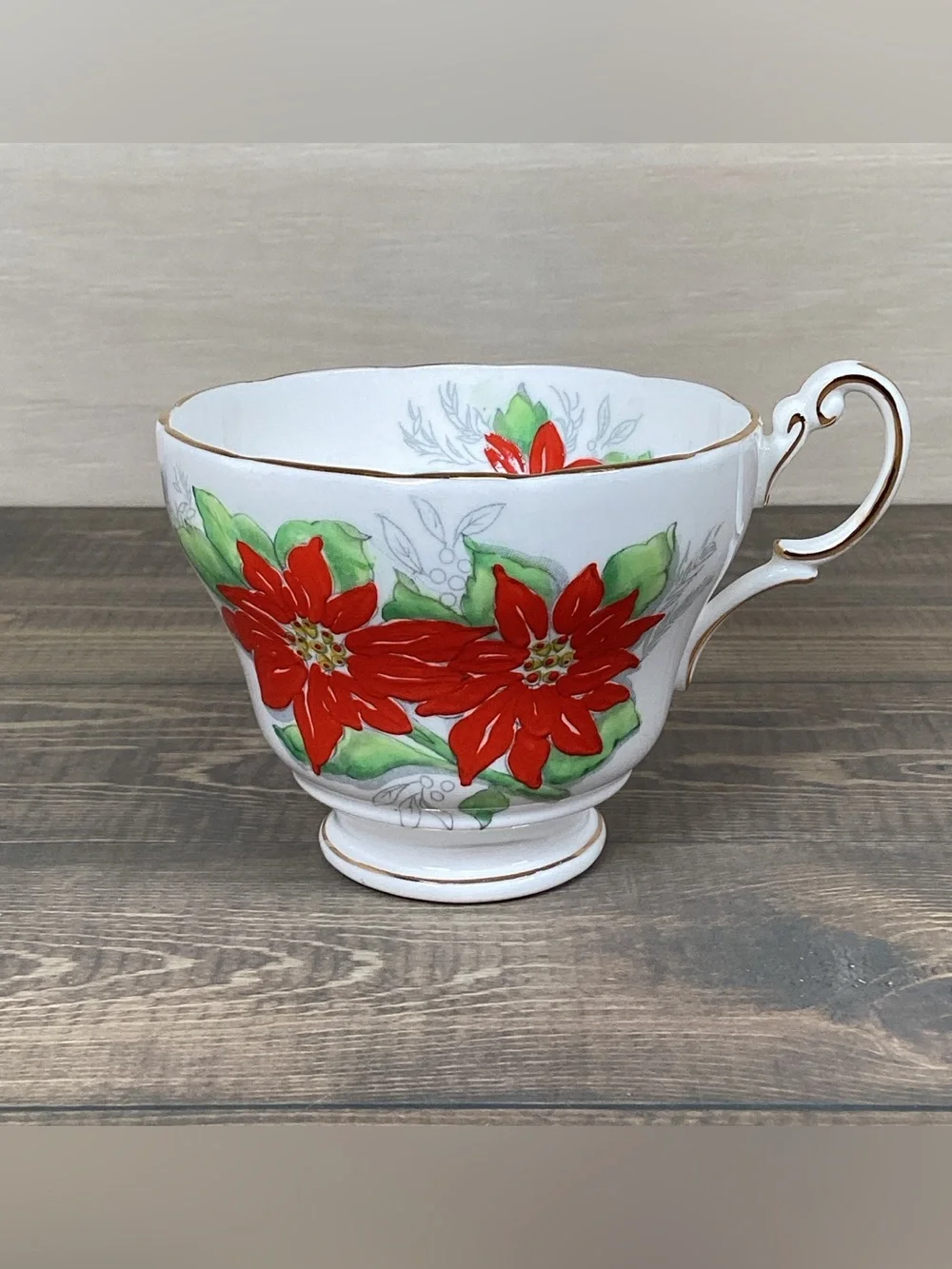Vintage Victoria C & E Bone China England Tea Cup And Saucer Poinsettia